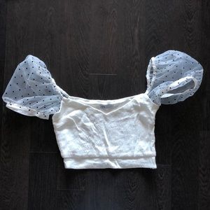 Cropped Polkadot Bubble Sleeve White Zara top